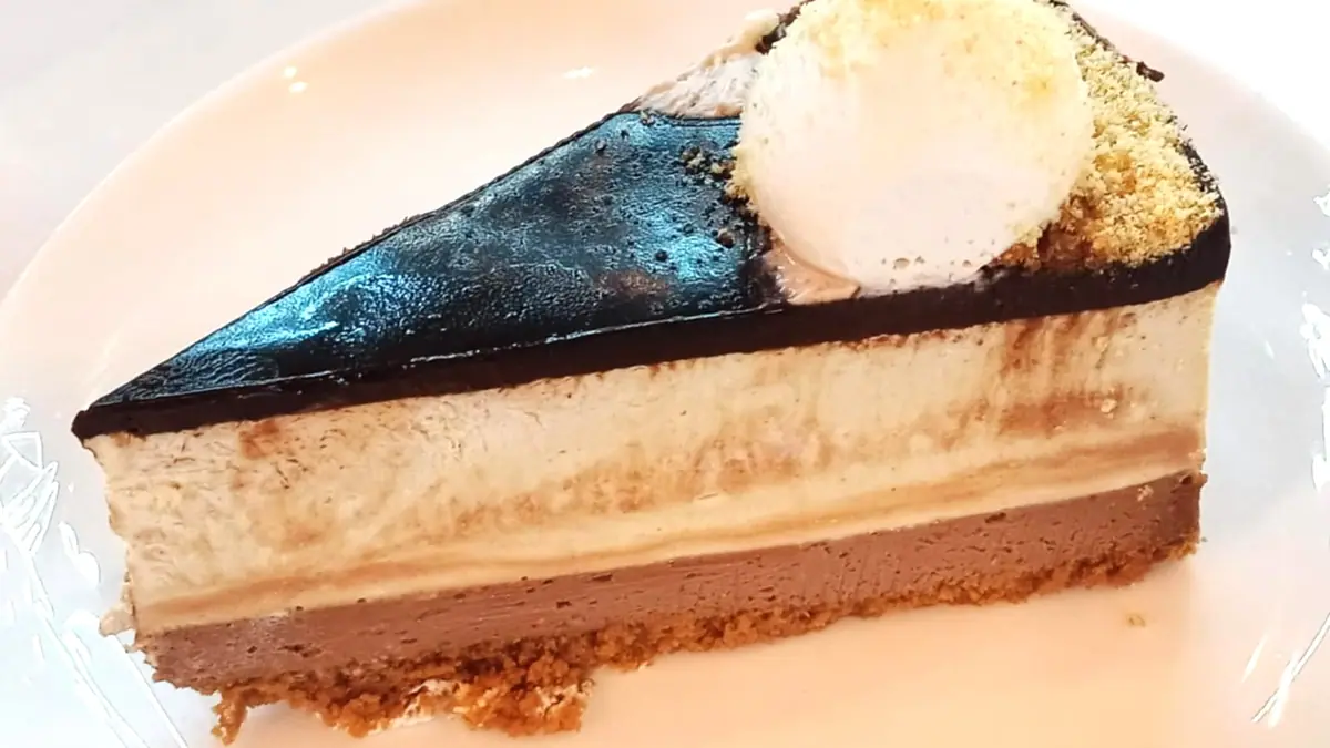 Christa's Cakes – cake shop in Southbrook, Daventry